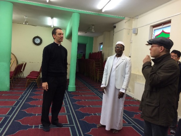 ロンドンSV2015：学校とモスクの見学（ロンドン南部バラ）　写真5